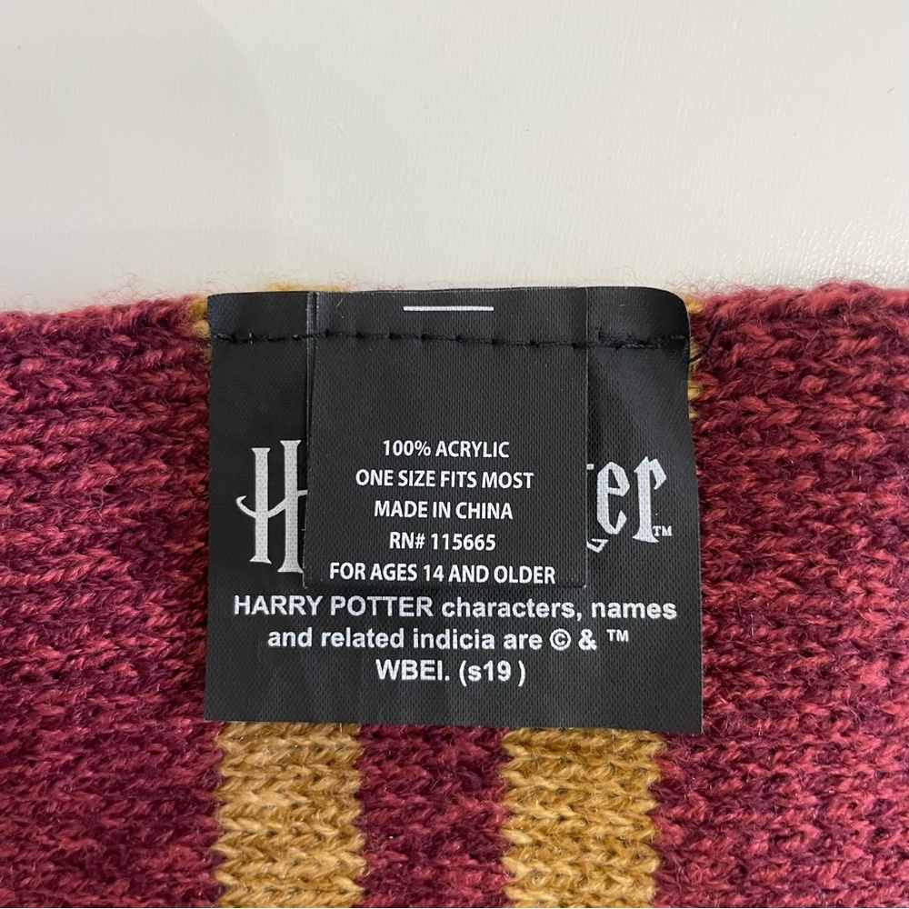 Harry Potter Maroon and Gold Striped Knit Scarf & Pom Beanie Set, Gryffindor - Picture 3 of 9
